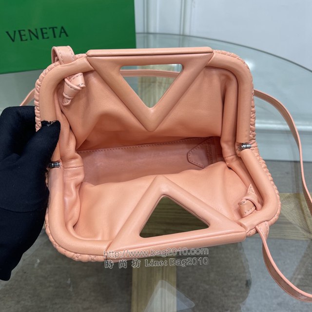 Bottega veneta高端女包 8546B BV寶緹嘉2021包包最新triangle倒三角手提單肩斜挎包三角包  gxz1252